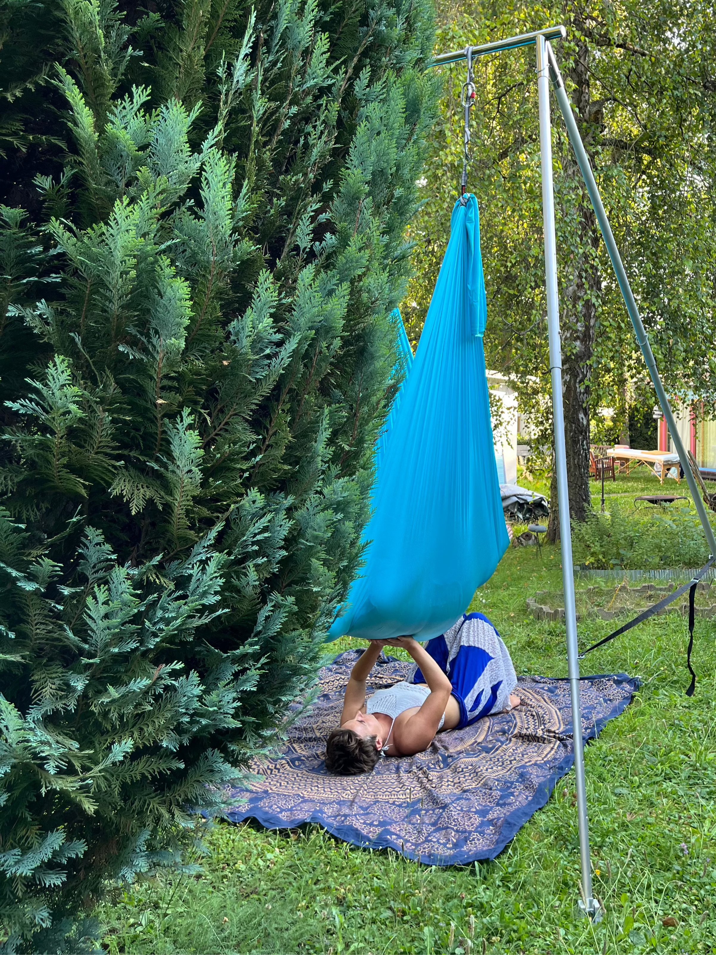Aerial Massage Aromatherapy experience